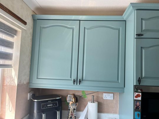 Lincoln Kitchen Respray - After 6